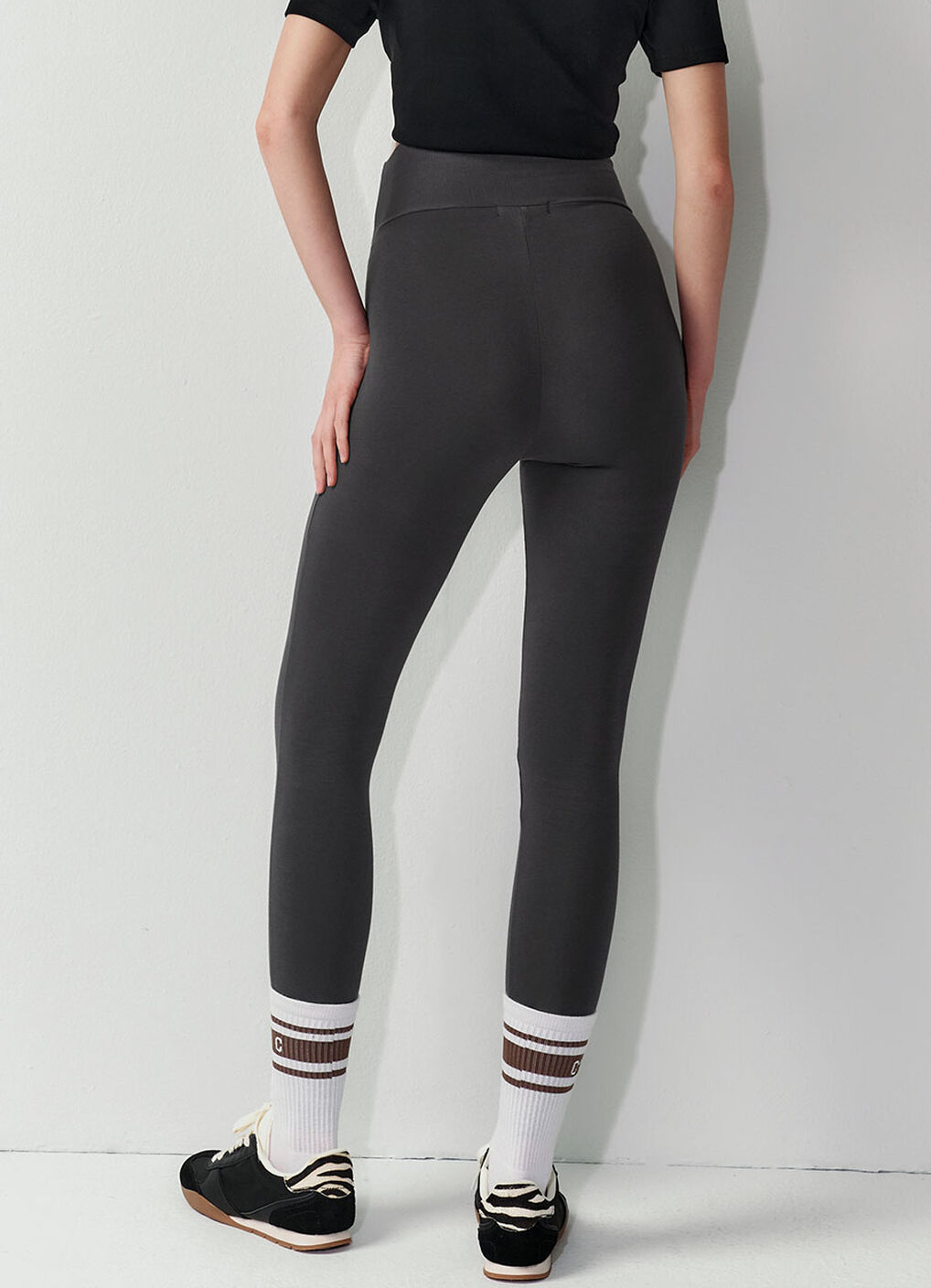 Ultra-Stretch Maternity Leggings, Charcoal, hi-res image number 4