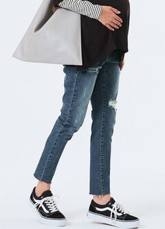 Raw Hem Ripped Maternity Skinny Jeans, , hi-res