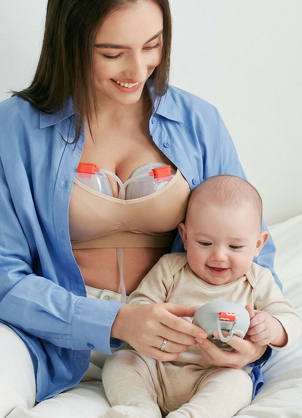 iLatch&trade; R1 Hands-Free Double Electric Breast Pump with Nasal Aspirator, , hi-res image number 2