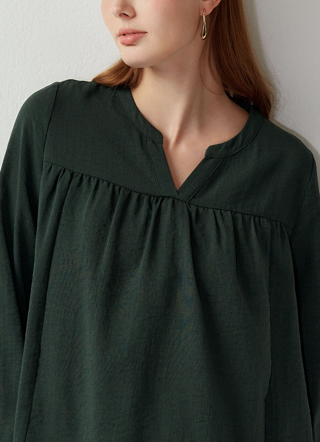 Pleated V-Neck Maternity & Nursing Top, Dark Green, hi-res image number 3