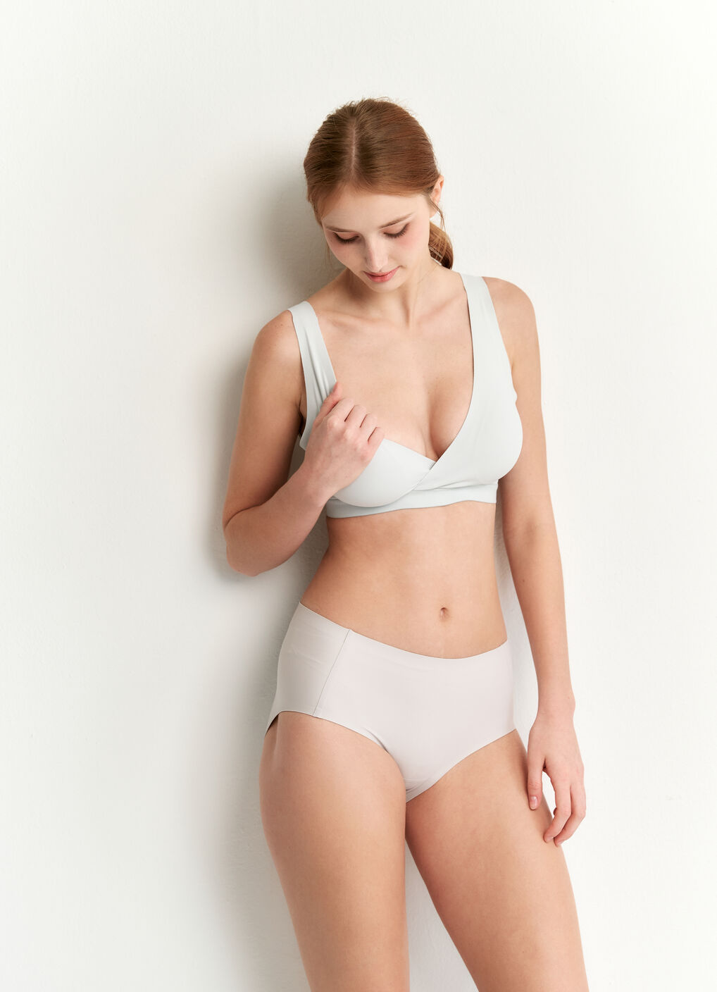 Ultra Silky Crossover Sleeping & Nursing Bra (Back Hook Design), , hi-res image number 2