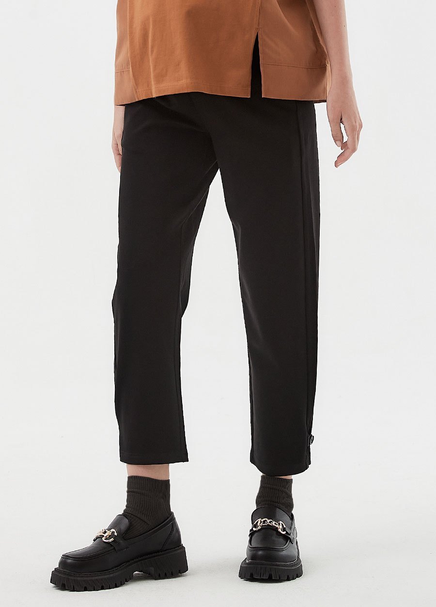 Good Stretch Maternity Tapered Pants