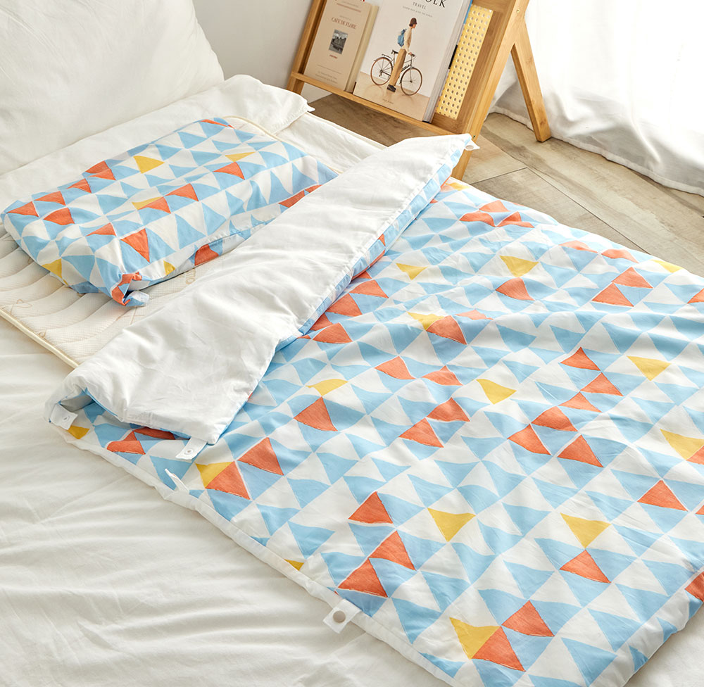 Optimum Temp. Antibacterial Summer Quilt -Triangle