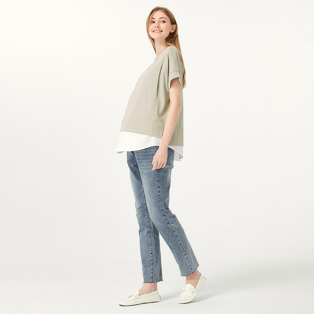 Raw Hem Maternity Slim Straight Jeans  